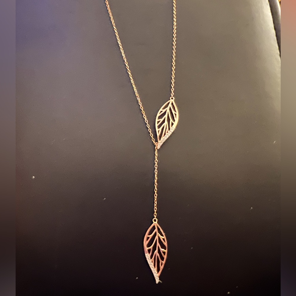 Super Cool Leaf Necklace